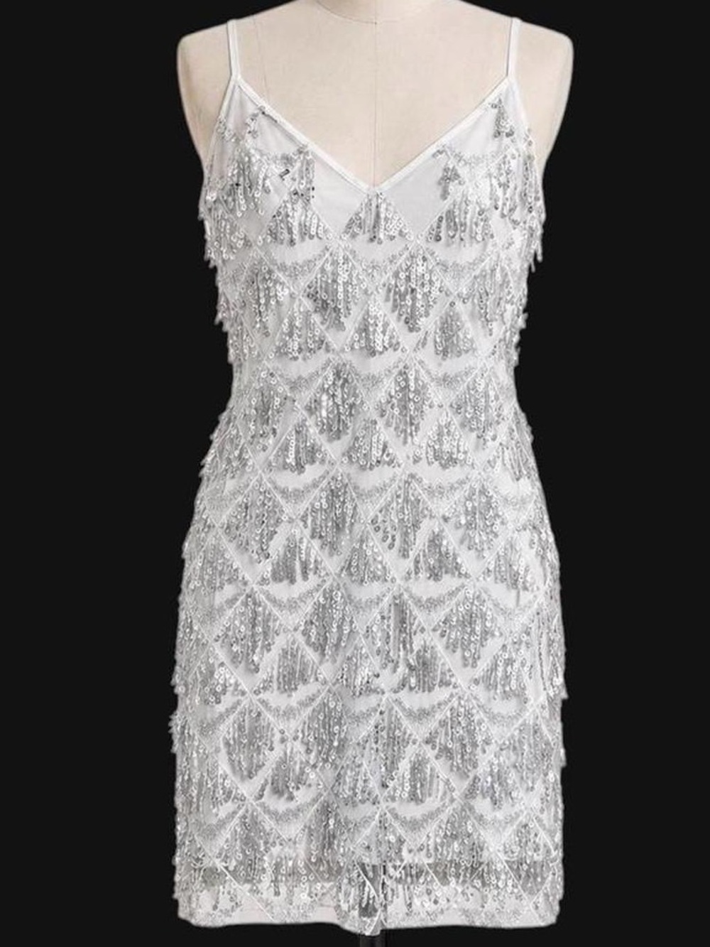 I Saw It First Sequin Movement Mini Dress White Silver XS 0–2 NYE Party